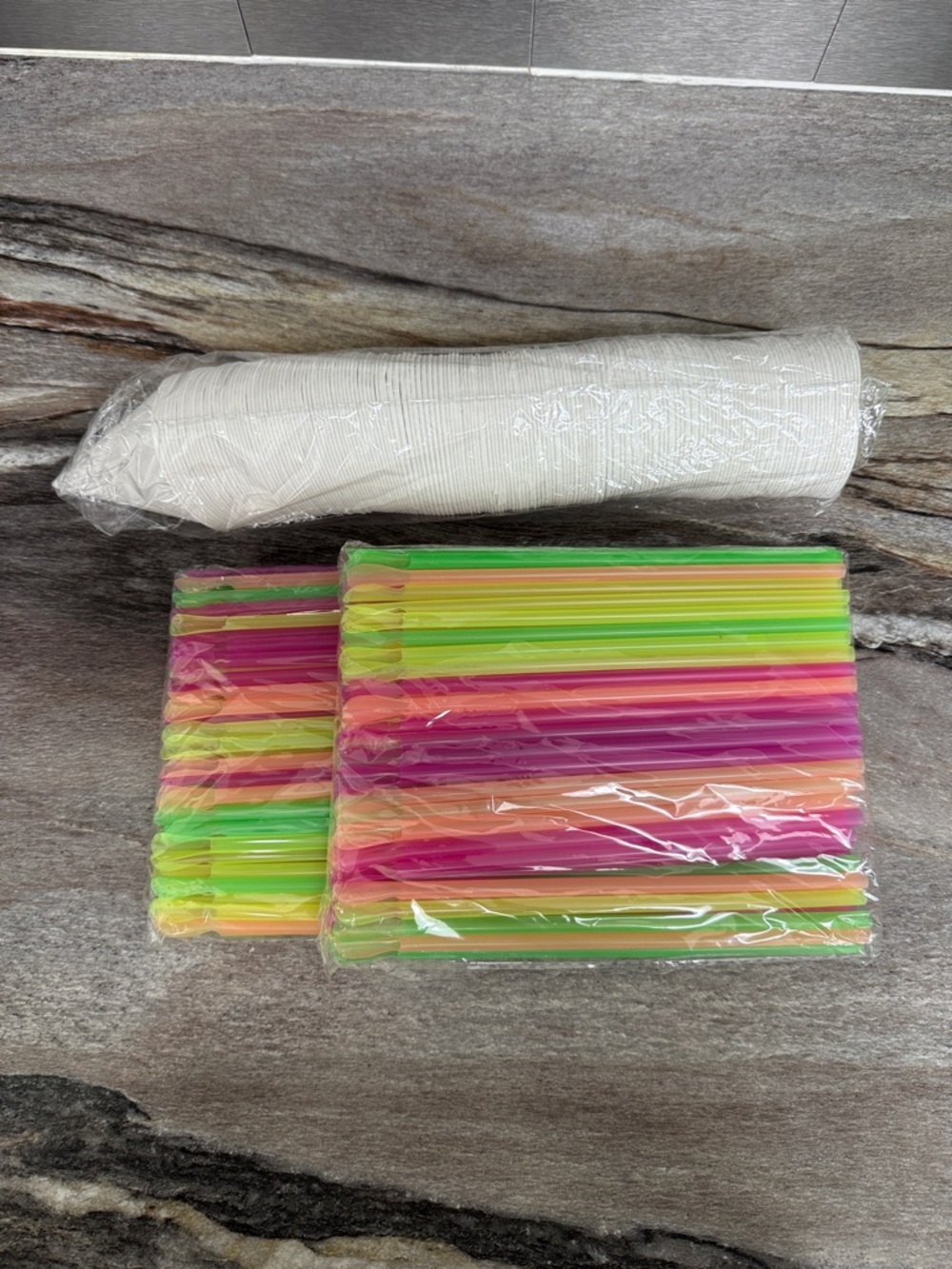 Paper Cone Cups And Spoon Straw Bundle